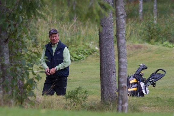 IMG_9234.jpg - Koski-Golfin Kari Henttu oli hieman vaikeuksissa.